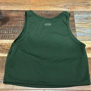 Fleo tempo crop tank fitted